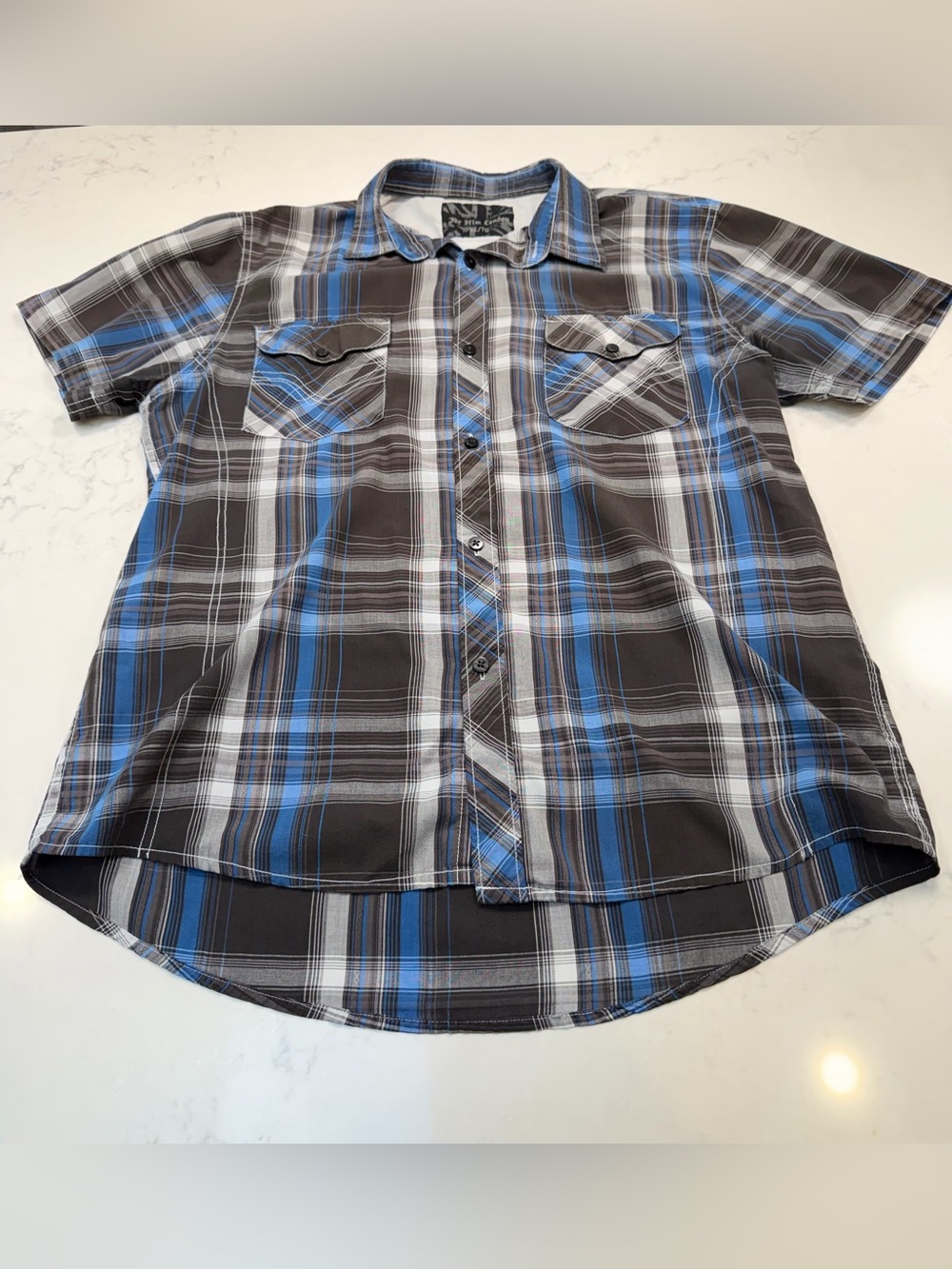 Men's Plaid Short-Sleeve Button-Down Shirt - Blue & Black size XL